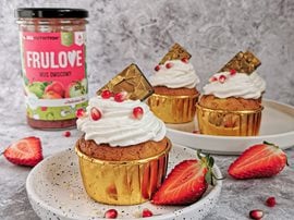 Muffinki z truskawkowym musem owocowym