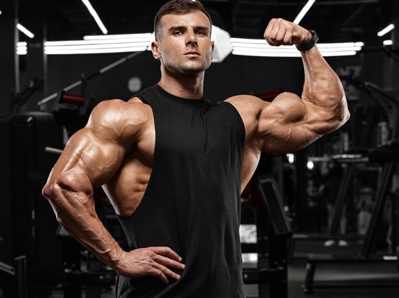 Trening bicepsów codziennie, czy to ma sens? Jakie ćwiczenia na biceps wybrać?