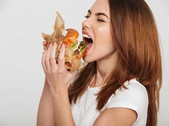 Czy będąc na diecie można jeść fast foody?