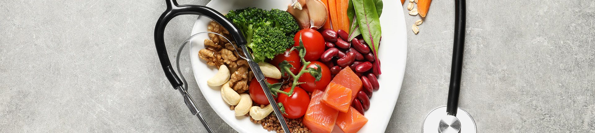 Jak obniżyć poziom cholesterolu? Dieta, profilaktyka i suplementy na niski cholesterol